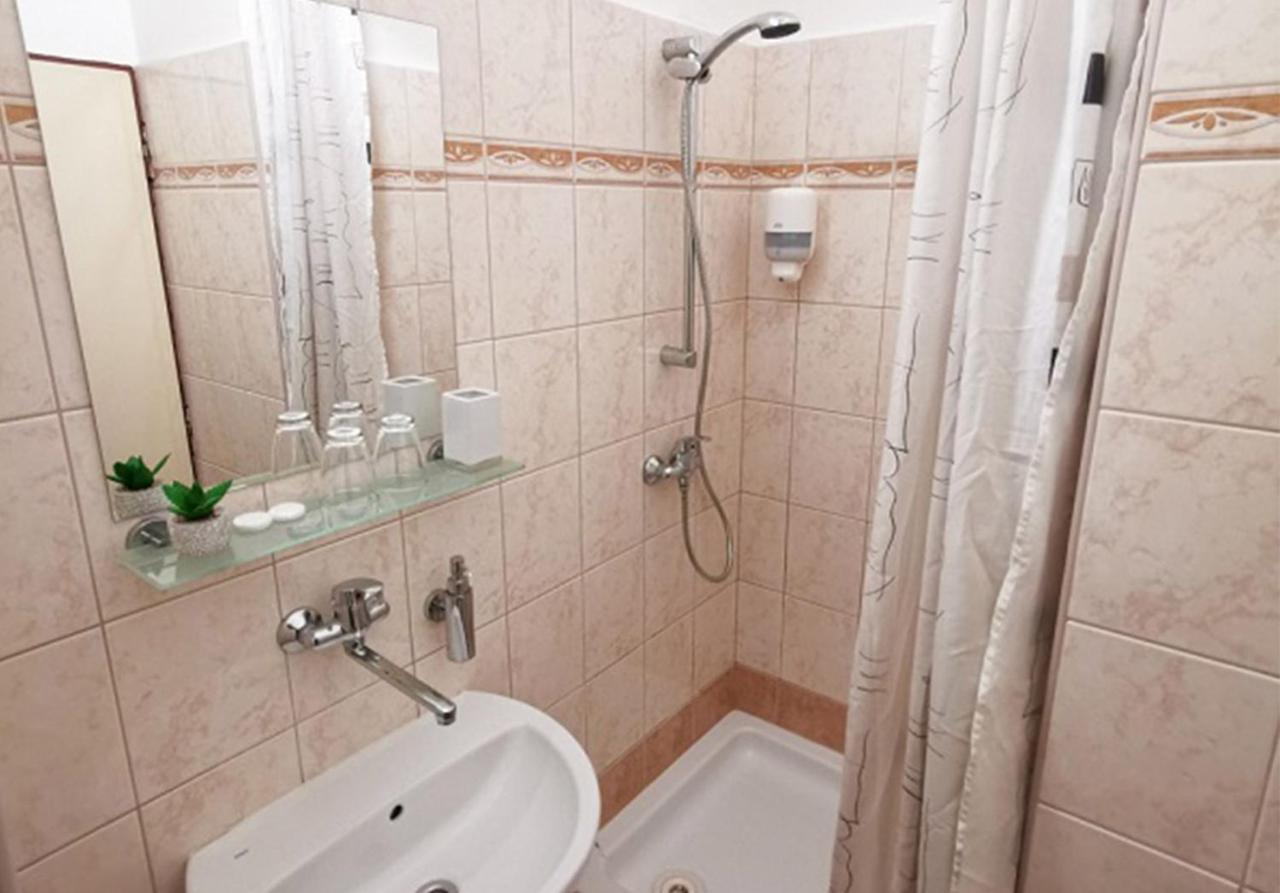 Hotel Preveza Spisska Nova Ves Luaran gambar