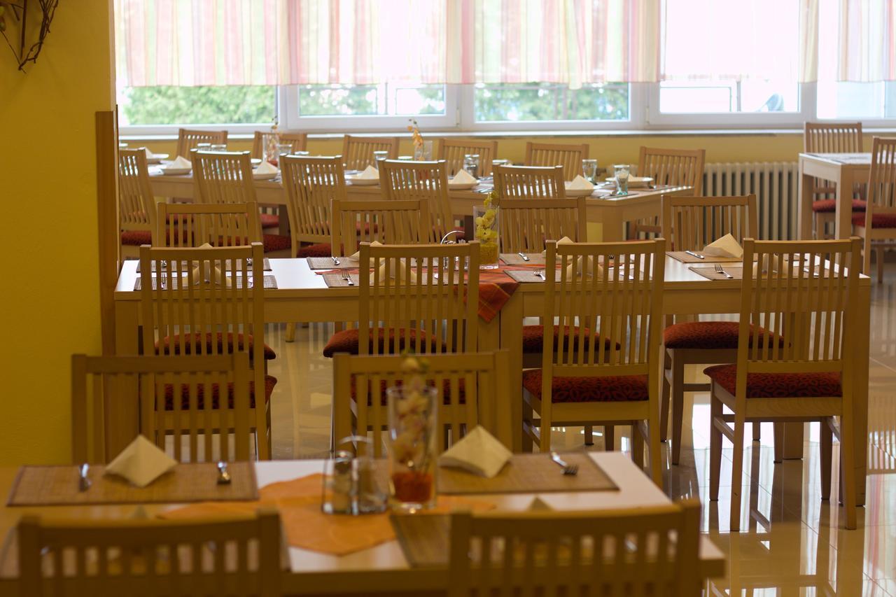 Hotel Preveza Spisska Nova Ves Luaran gambar